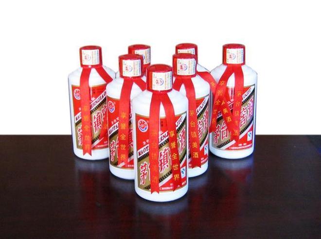 窖池空了，錢包鼓了 茅臺鎮(zhèn)淘汰賽背后的消費(fèi)革命